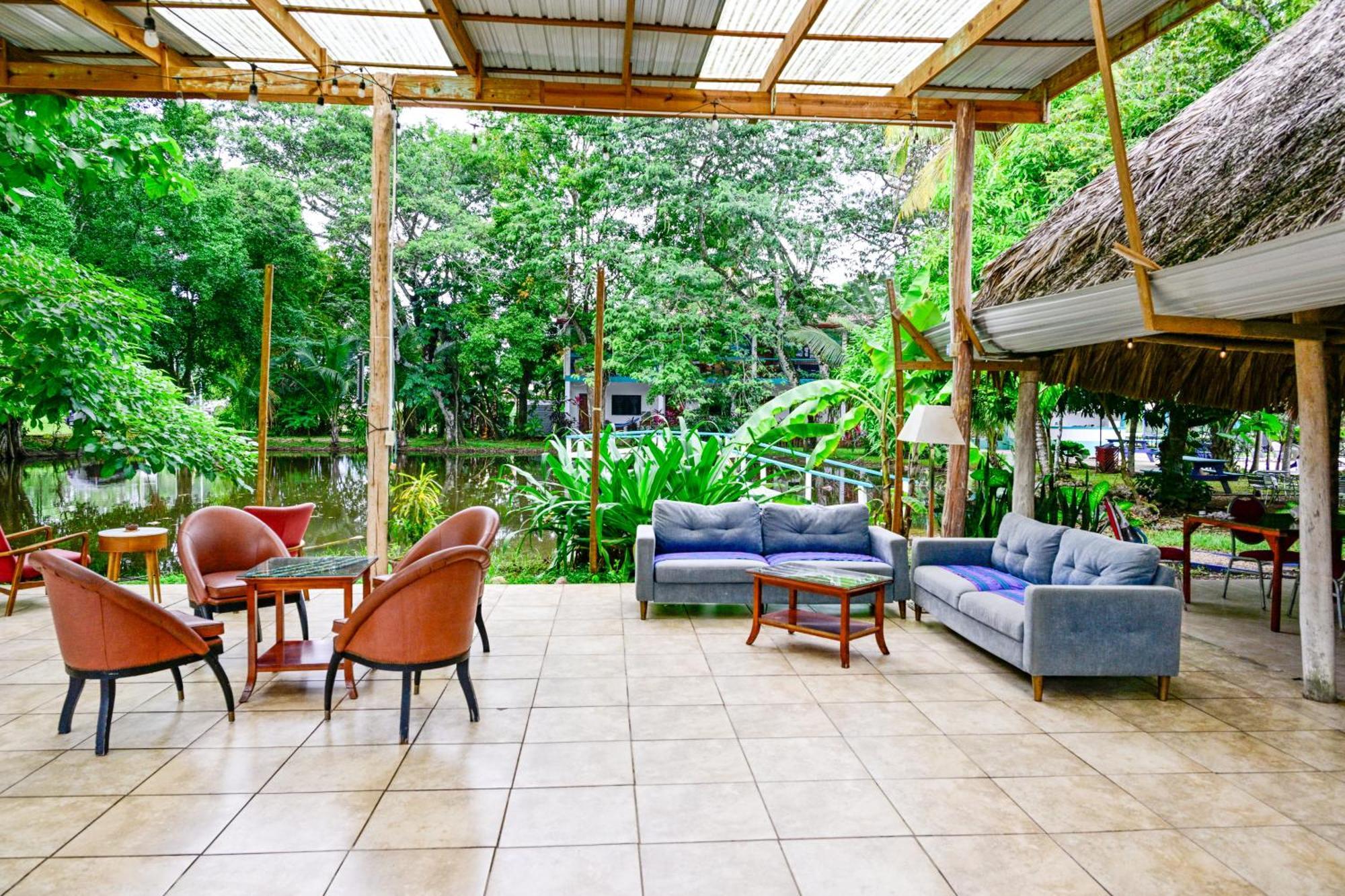 Drift Inn Cayo Santa Elena Exterior photo